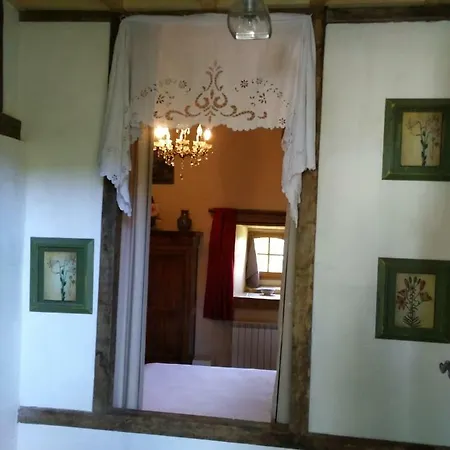 Chambres D'hotes Au Chateau Lunac