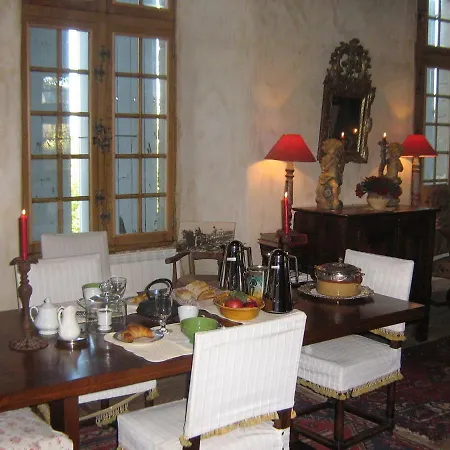 Chambres D'hotes Au Chateau Bed & Breakfast